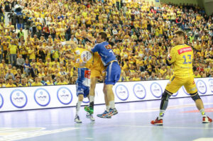 8.5.2016 Kielce. Fragment meczu Vive Tauron Kielce - Orlen Wisła Płock. / Wojciech Habdas / Radio Kielce