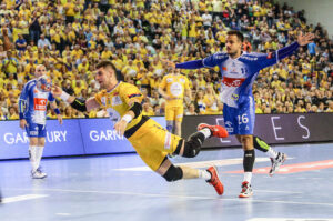 8.5.2016 Kielce. Fragment meczu Vive Tauron Kielce - Orlen Wisła Płock. / Wojciech Habdas / Radio Kielce