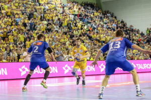 8.5.2016 Kielce. Fragment meczu Vive Tauron Kielce - Orlen Wisła Płock. / Wojciech Habdas / Radio Kielce