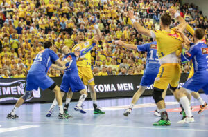 8.5.2016 Kielce. Fragment meczu Vive Tauron Kielce - Orlen Wisła Płock. / Wojciech Habdas / Radio Kielce