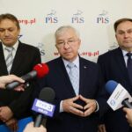 09.05.2016. Świętokrzyscy parlamentarzyści PiS stanęli w obronie radnego powiatu kieleckiego Mirosława Gębskiego / Wojciech Habdas / Radio Kielce