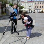 09.05.2016. Na placu Artystów można oglądać tranzyt Merkurego / Wojciech Habdas / Radio Kielce