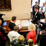 10.5.2016 Kielce. Wyższe Seminarium Duchowne. Chrzest i jego dziedzictwo. Konferencja z okazji rocznicy 1050-lecia chrztu. Antyfonarz Miechowski / Wojciech Habdas / Radio Kielce