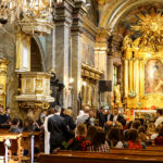 10.5.2016 Kielce. Chrzest i jego dziedzictwo. Konferencja z okazji rocznicy 1050-lecia chrztu. Zwiedzanie Katedry. / Wojciech Habdas / Radio Kielce