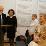 10.05.2016. Danuta Gajek - nauczycielka z Chmielnika - otrzymała Nagrodę im. Hanny Goldszajd i Dawidka Rubinowicza / Wojciech Habdas / Radio Kielce