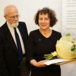 10.05.2016. Danuta Gajek - nauczycielka z Chmielnika - otrzymała Nagrodę im. Hanny Goldszajd i Dawidka Rubinowicza / Wojciech Habdas / Radio Kielce