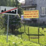 11.05.2016. Mieszkańcy Nowego Korczyna protestują przeciwko jednemu z wariantów budowy obwodnicy / Wojciech Habdas / Radio Kielce