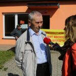 11.05.2016. Mieszkańcy Nowego Korczyna protestują przeciwko jednemu z wariantów budowy obwodnicy / Wojciech Habdas / Radio Kielce
