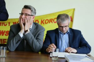 11.05.2016. Spotkanie z mieszkańcami Nowego Korczyna w sprawie budowy obwodnicy / Wojciech Habdas / Radio Kielce