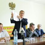 11.05.2016. Spotkanie z mieszkańcami Nowego Korczyna w sprawie budowy obwodnicy / Wojciech Habdas / Radio Kielce