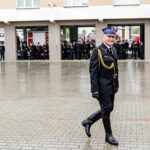 13.5.2016 Kielce. Miejskie Obchody Dnia Strażaka. O godzinie 12 spadł deszcz który opóźnił rozpoczęcie uroczystości. / Wojciech Habdas / Radio Kielce