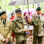 14.5.2016 Św. Katarzyna. Pomnik, poświęcony Polakom zamordowanym przez Niemców podczas II wojny światowej odsłonięto w Świętej Katarzynie. / Wojciech Habdas / Radio Kielce