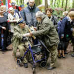 14.5.2016 Św. Katarzyna. Pomnik, poświęcony Polakom zamordowanym przez Niemców podczas II wojny światowej odsłonięto w Świętej Katarzynie. / Wojciech Habdas / Radio Kielce