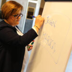 16.5.2016 Podzamcze Chęcińskie. „Pasjonaci” spotkali się w Regionalnym Centrum Naukowo-Technologicznym. Część warsztatowa. / Wojciech Habdas / Radio Kielce