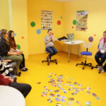 16.5.2016 Podzamcze Chęcińskie. „Pasjonaci” spotkali się w Regionalnym Centrum Naukowo-Technologicznym. Część warsztatowa. / Wojciech Habdas / Radio Kielce