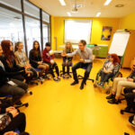 16.5.2016 Podzamcze Chęcińskie. „Pasjonaci” spotkali się w Regionalnym Centrum Naukowo-Technologicznym. Część warsztatowa. / Wojciech Habdas / Radio Kielce