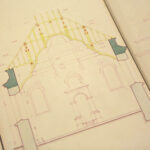 18.5.2016 Kielce. Dokumenty dotyczące ludności żydowskiej w Archiwum Państwowym w Kielcach. Projekt odbudowy synagogi w osadzie Tarłów. / Wojciech Habdas / Radio Kielce