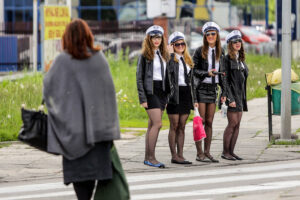 19.5.2016 Kielce. Juwenalia w pełni, studenci przeszli w barwnym korowodzie ulicami Kielc. / Wojciech Habdas / Radio Kielce