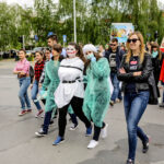 19.5.2016 Kielce. Juwenalia w pełni, studenci przeszli w barwnym korowodzie ulicami Kielc. / Wojciech Habdas / Radio Kielce