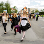 19.5.2016 Kielce. Juwenalia w pełni, studenci przeszli w barwnym korowodzie ulicami Kielc. / Wojciech Habdas / Radio Kielce