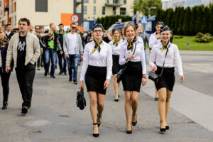 19.5.2016 Kielce. Juwenalia w pełni, studenci przeszli w barwnym korowodzie ulicami Kielc. / Wojciech Habdas / Radio Kielce