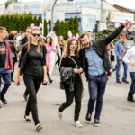 19.5.2016 Kielce. Juwenalia w pełni, studenci przeszli w barwnym korowodzie ulicami Kielc. / Wojciech Habdas / Radio Kielce