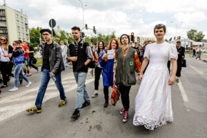 19.5.2016 Kielce. Juwenalia w pełni, studenci przeszli w barwnym korowodzie ulicami Kielc. / Wojciech Habdas / Radio Kielce