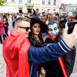 19.5.2016 Kielce. Juwenalia w pełni, studenci przeszli w barwnym korowodzie ulicami Kielc. / Wojciech Habdas / Radio Kielce