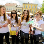 19.5.2016 Kielce. Juwenalia w pełni, studenci przeszli w barwnym korowodzie ulicami Kielc. / Wojciech Habdas / Radio Kielce