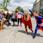 19.5.2016 Kielce. Juwenalia w pełni, studenci przeszli w barwnym korowodzie ulicami Kielc. / Wojciech Habdas / Radio Kielce