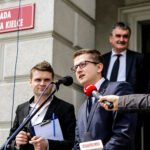 19.5.2016 Kielce. Juwenalia w pełni, studenci przeszli w barwnym korowodzie ulicami Kielc. / Wojciech Habdas / Radio Kielce