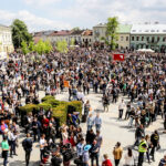 19.5.2016 Kielce. Juwenalia w pełni, studenci przeszli w barwnym korowodzie ulicami Kielc. / Wojciech Habdas / Radio Kielce