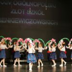 20.05.2016. 24. Ogólnopolski Zlot Szkół Sienkiewiczowskich. Gala w KCK / Wojciech Habdas / Radio Kielce