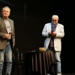 20.05.2016. 24. Ogólnopolski Zlot Szkół Sienkiewiczowskich. Gala w KCK. Wzięli w niej udział Jan Nowicki i Daniel Olbrychski - aktorzy, występujący w filmowych adaptacjach sienkiewiczowskich powieści / Wojciech Habdas / Radio Kielce