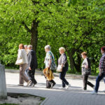 22.5.2016 Św. Krzyż. Msza św. celebrowana przez biskupa sandomierskiego Nitkiewicza i złożenie kwiatów pod figurą św. Emeryka / Wojciech Habdas / Radio Kielce