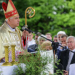 22.5.2016 Św. Krzyż. Uroczystości jubileuszowe Ojców Oblatów / Wojciech Habdas / Radio Kielce