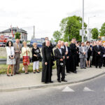 22.5.2016 Milanowska Wólka. Poświęcenie ronda im. Misjonarzy Oblatów Maryi Niepokalanej w Milanowskiej Wólce k. Nowej Słupi / Wojciech Habdas / Radio Kielce