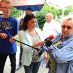 25.5.2016 Kielce. Interwencja Radia Kielce i TVP3 przy ul. Szkolnej. Mieszkańcy narzekają na uciążliwy remont. / Wojciech Habdas / Radio Kielce