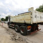 25.5.2016 Kielce. Interwencja Radia Kielce i TVP3 przy ul. Szkolnej. Mieszkańcy narzekają na uciążliwy remont. / Wojciech Habdas / Radio Kielce