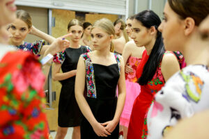 25.5.2016 Kielce. Wieczór z Hexeline – Przyjaciel Off Fashion. Backstage / Wojciech Habdas / Radio Kielce