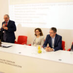 30.5.2016 Kielce. Powiatom, które przystąpiły do Programu „Bezpieczne Świętokrzyskie" i znacząco przyczyniły się do poprawy bezpieczeństwa publicznego wręczono "Koziołki". / Wojciech Habdas / Radio Kielce