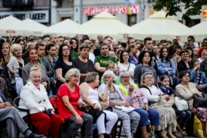 30.5.2016 Kielce. Spotkanie modlitewne na Rynku. / Wojciech Habdas / Radio Kielce