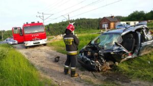 22.05.2016 Zderzenie pociągu z samochodem osobowym w miejscowości Występy / KP PSP Włoszczowa