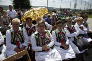 90-lecie istnienia Kół Gospodyń Wiejskich we Wzdole Rządowym (5 czerwca 2016 r) / Jarosław Kubalski / Radio Kielce