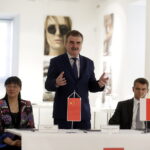 Podpisanie porozumienia pomiędzy Miastem Kielce, UJK i Pekińskim Instytutem Technologii Mody (5 czerwca 2016 r) / Jarosław Kubalski / Radio Kielce