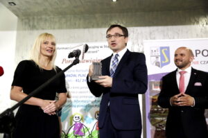 Minister sprawiedliwości Zbigniew Ziobro z wizytą w Stąporkowie (6 czerwca 2016 r) / Jarosław Kubalski / Radio Kielce