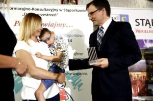 Minister sprawiedliwości Zbigniew Ziobro z wizytą w Stąporkowie (6 czerwca 2016 r) / Jarosław Kubalski / Radio Kielce