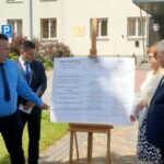 27.06.2016 Skarżysko-Kamienna. Politycy Prawa i Sprawiedliwości zarzucili prezydentowi Skarżyska-Kamiennej Konradowi Krönigowi złe zarządzanie miejskimi spółkami. / Jarosław Kumor / Radio Kielce