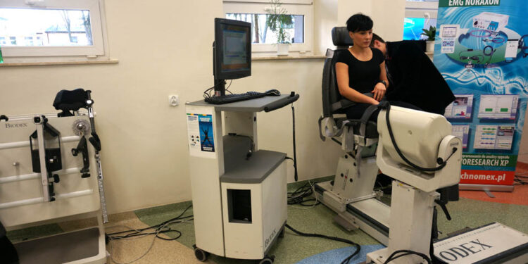 12.11.2014 Busko Zdrój. Otwarcie pawilonu "C" w Szpitalu Uzdrowiskowym "Krystyna". / Iwona Murawska / Radio Kielce