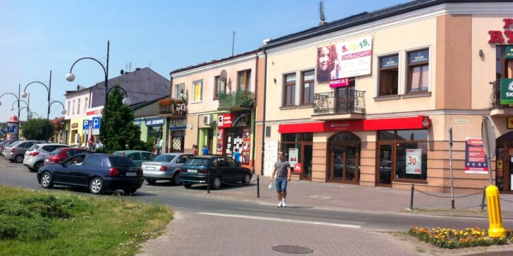 06.07.2015. Rynek w Jędrzejowie / Ewa Pociejowska-Gawęda / Radio Kielce